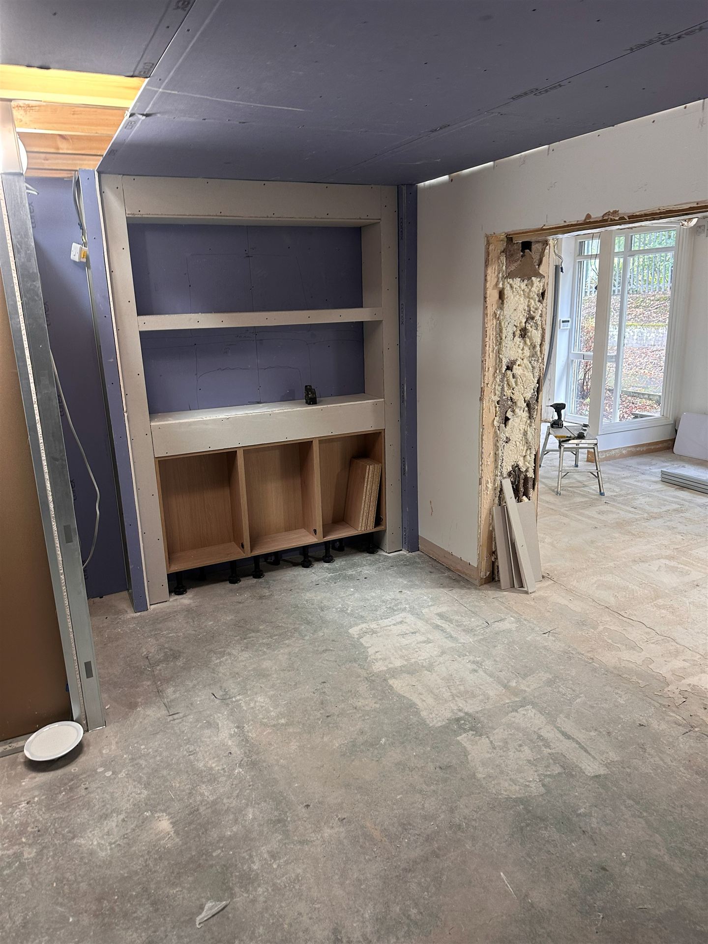 Built-in shelving framework with electrical first fix